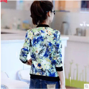 Short Floral printed jacket
